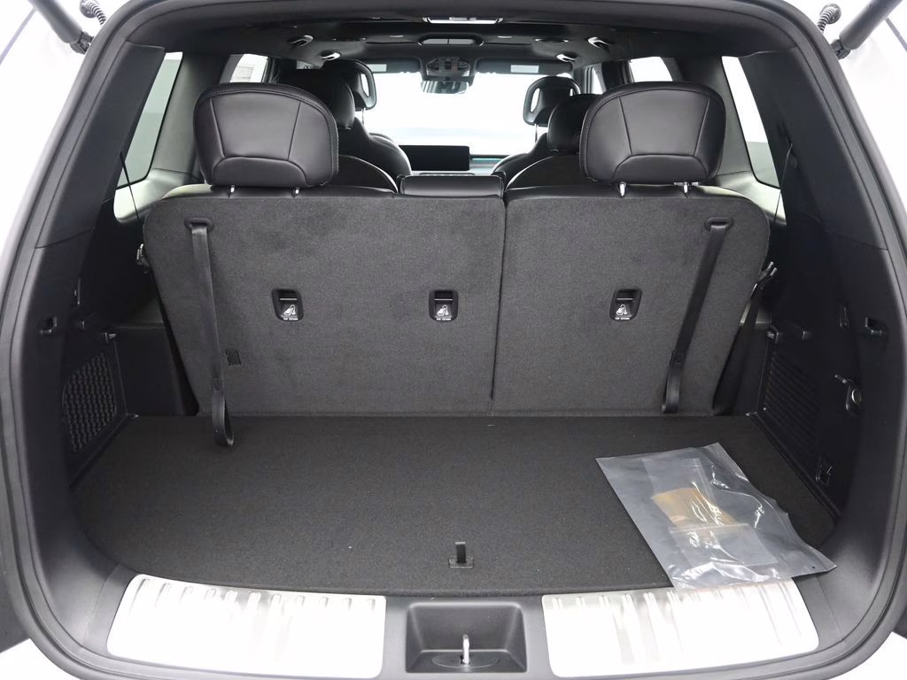 2027 Glacial White Pearl Kia Telluride Hybrid SX FWD SUV