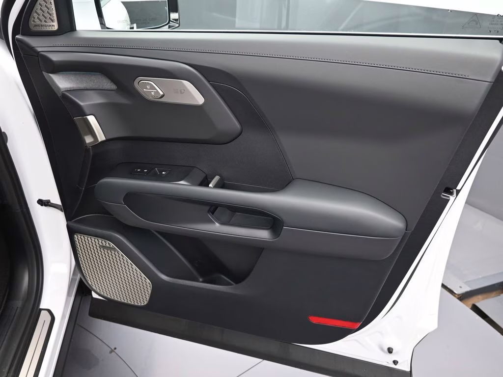 2027 Glacial White Pearl Kia Telluride Hybrid SX FWD SUV