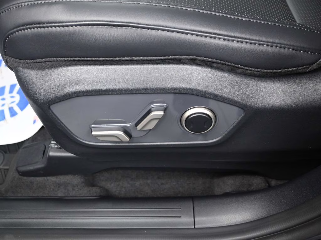 2027 Panthera Metal Kia Telluride S FWD SUV