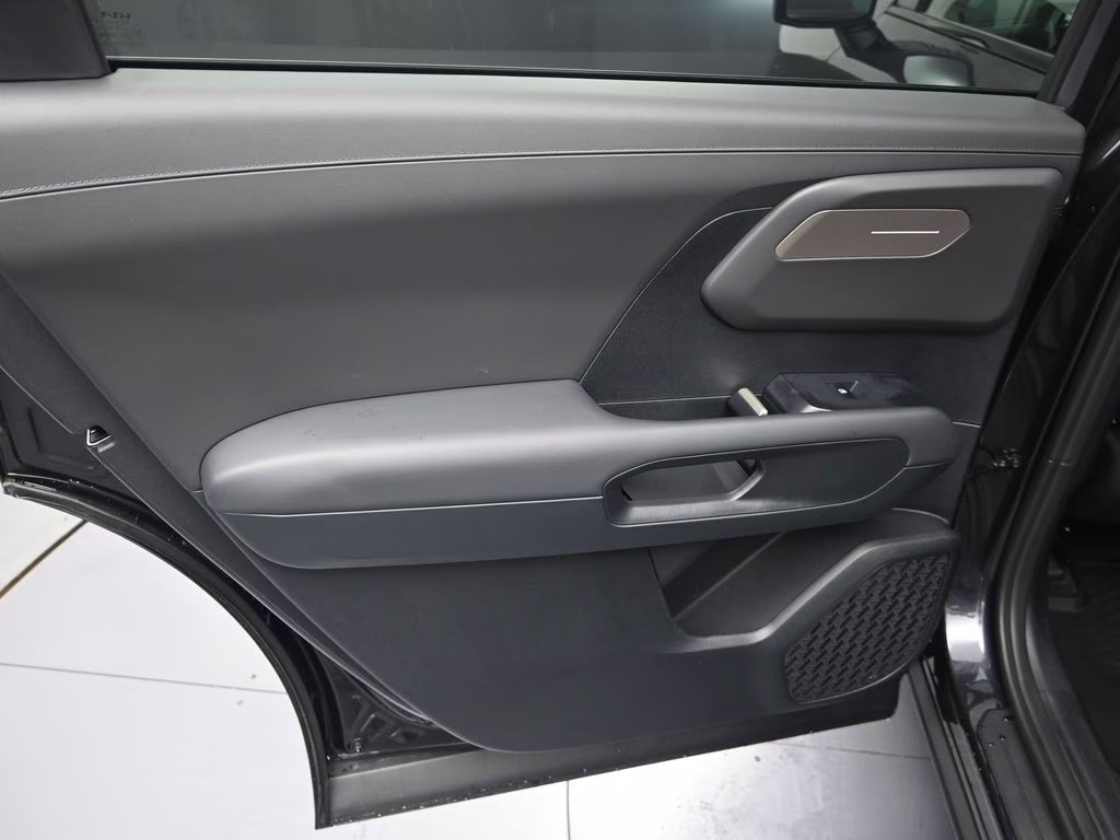 2027 Panthera Metal Kia Telluride S FWD SUV