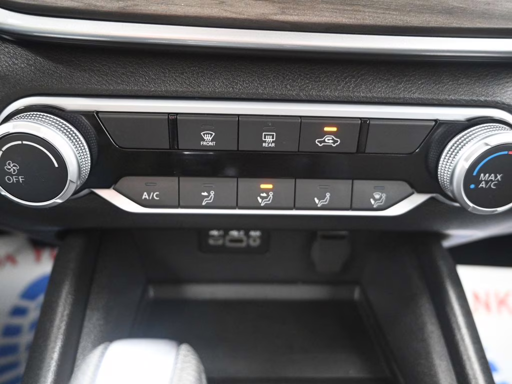 2025 Garnet Pearl Metallic Nissan Altima 2.5 SV FWD Sedan