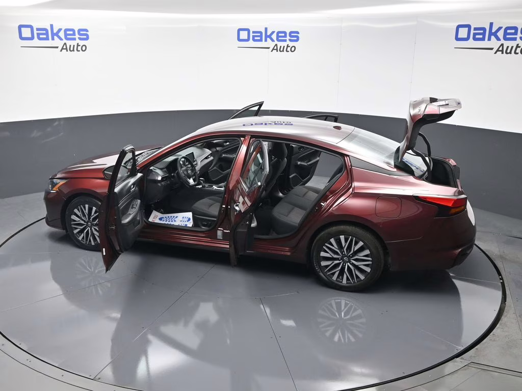 2025 Garnet Pearl Metallic Nissan Altima 2.5 SV FWD Sedan