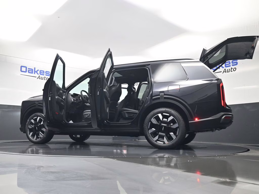 2027 Panthera Metal Kia Telluride S FWD SUV