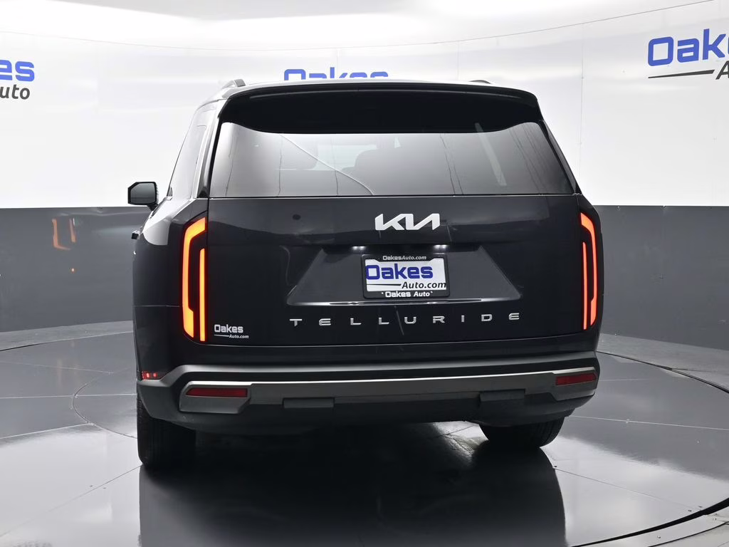 2027 Panthera Metal Kia Telluride S FWD SUV