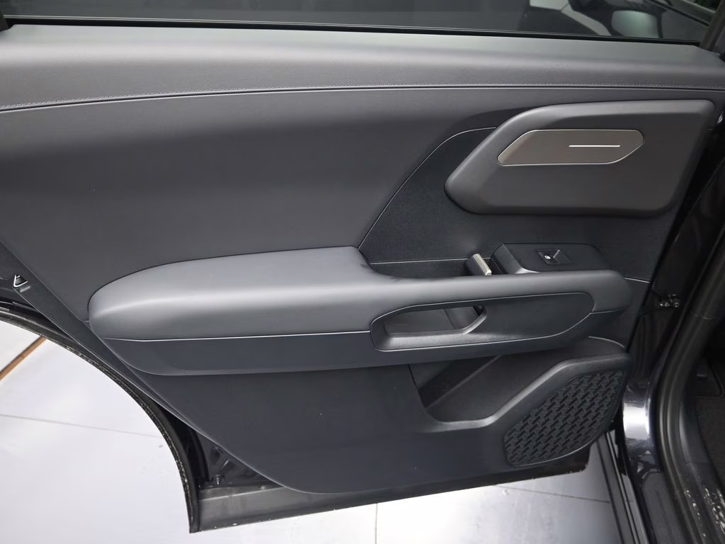 2027 Panthera Metal Kia Telluride S AWD SUV