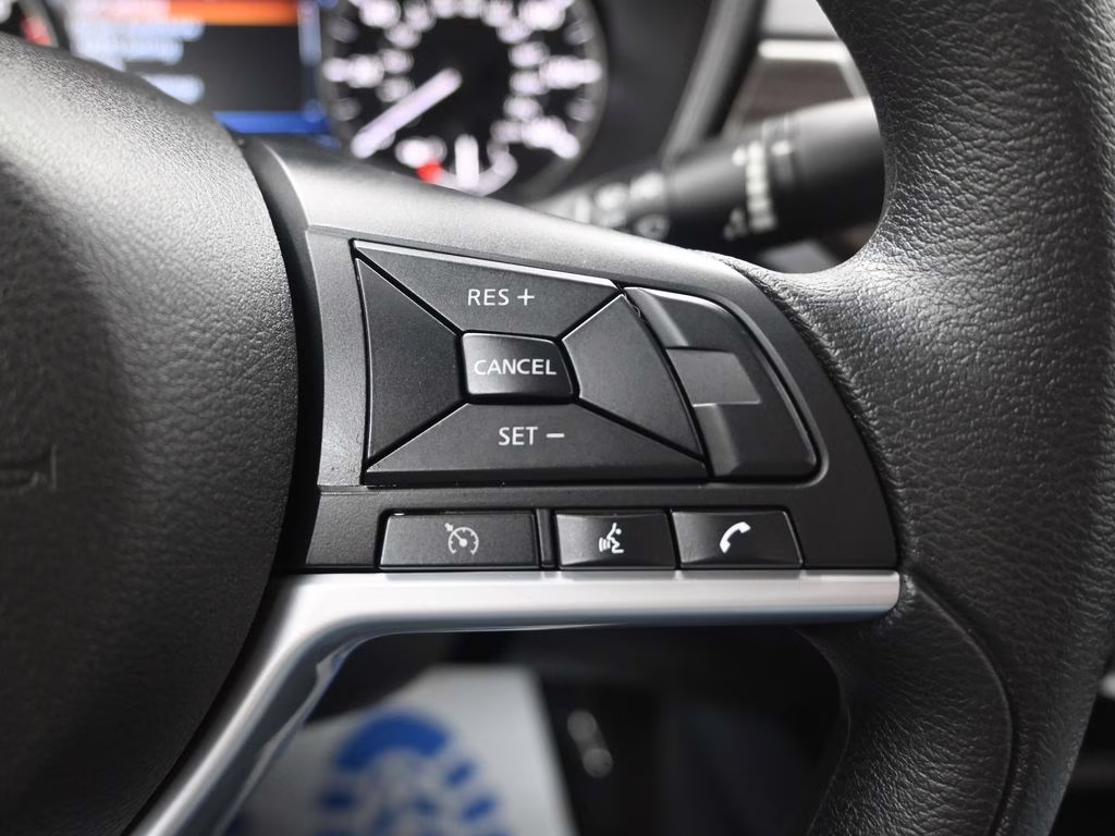 2025 Garnet Pearl Metallic Nissan Altima 2.5 SV FWD Sedan