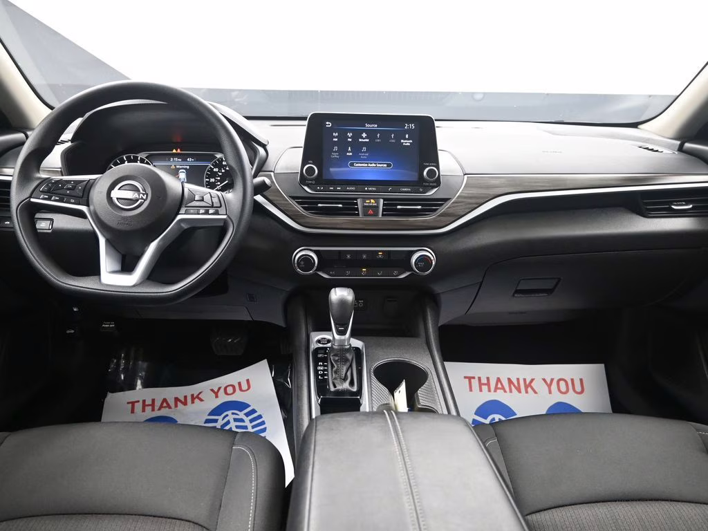 2025 Garnet Pearl Metallic Nissan Altima 2.5 SV FWD Sedan