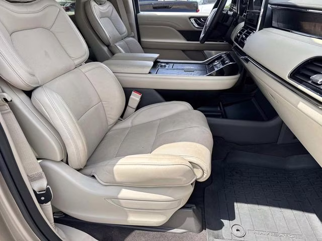 2019 Mocha Lincoln Navigator Reserve 4X4 SUV