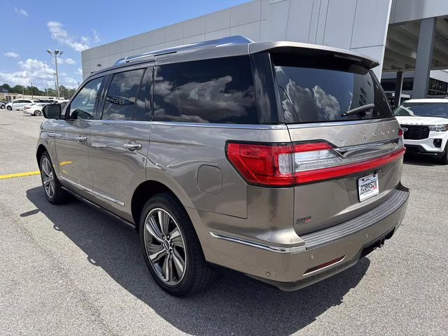 2019 Mocha Lincoln Navigator Reserve 4X4 SUV