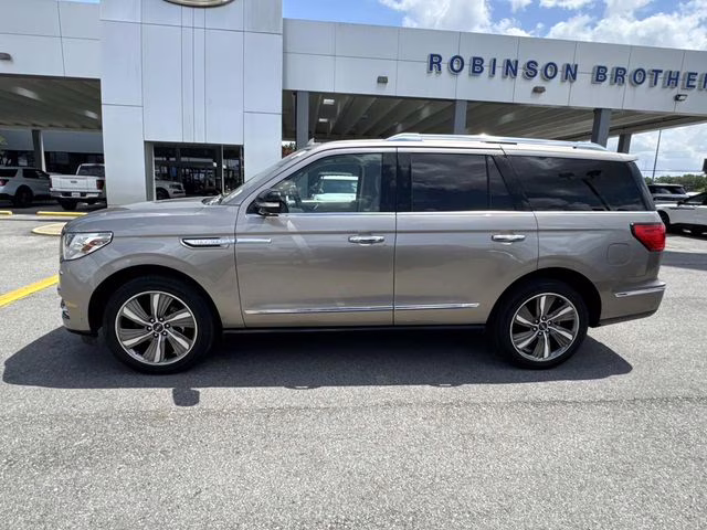 2019 Mocha Lincoln Navigator Reserve 4X4 SUV
