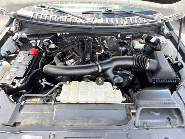 2024 White Metallic Lincoln Navigator L Reserve 4X4 SUV