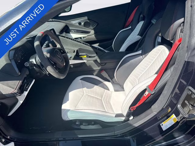 2023 Carbon Flash Metallic Chevrolet Corvette Stingray RWD Convertible