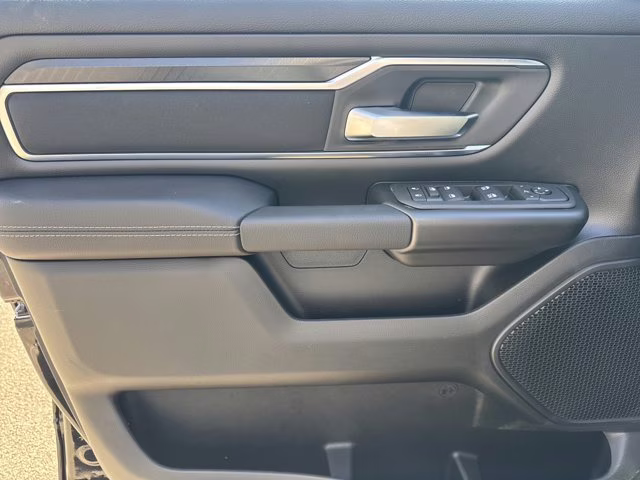 2026 Diamond Black Crystal Pearlcoat Ram 1500 Big Horn RWD Truck