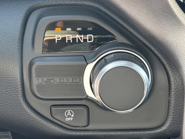 2026 Diamond Black Crystal Pearlcoat Ram 1500 Big Horn RWD Truck