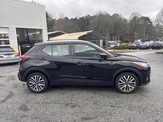 2024 Super Black Nissan Kicks SV FWD SUV