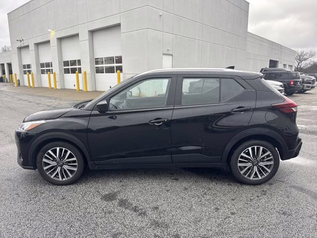 2024 Super Black Nissan Kicks SV FWD SUV