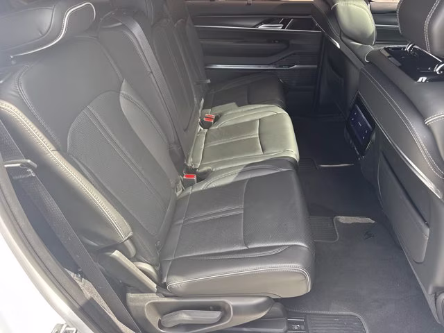 2024 Bright White Clearcoat Jeep Grand Wagoneer Series II Obsidian 4X4 SUV