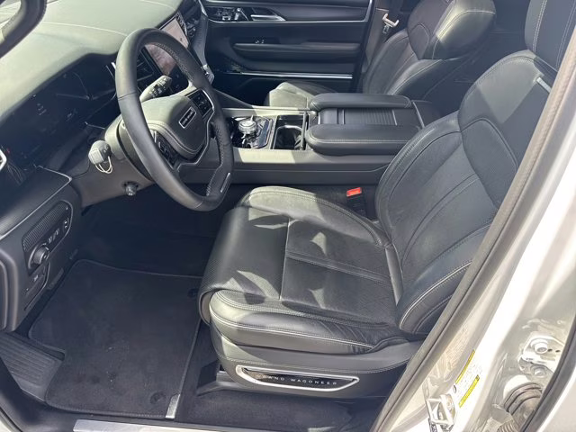 2024 Bright White Clearcoat Jeep Grand Wagoneer Series II Obsidian 4X4 SUV