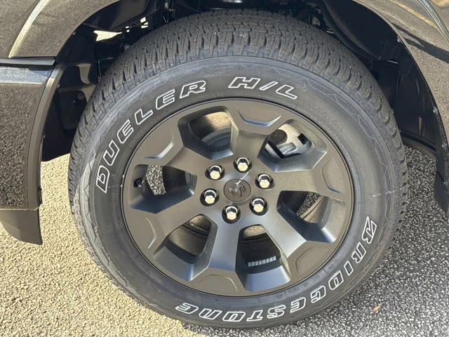 2026 Diamond Black Crystal Pearlcoat Ram 1500 Big Horn RWD Truck