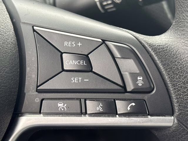 2024 Super Black Nissan Kicks SV FWD SUV