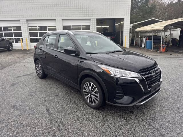 2024 Super Black Nissan Kicks SV FWD SUV