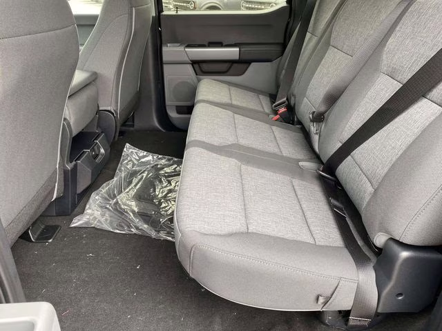 2026 Black Ford Super Duty F-250 SRW XL 4X4 Truck