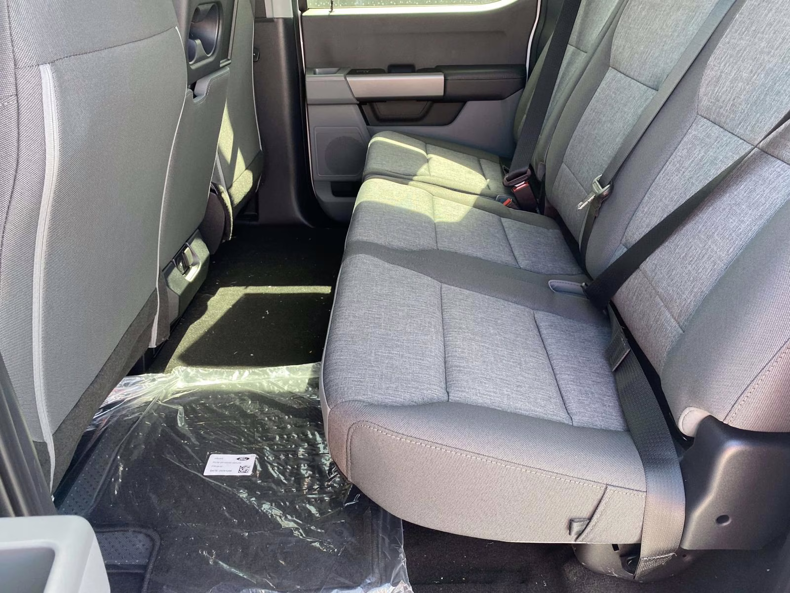 2026 Oxford White Ford Super Duty F-250 SRW XL 4X4 Truck