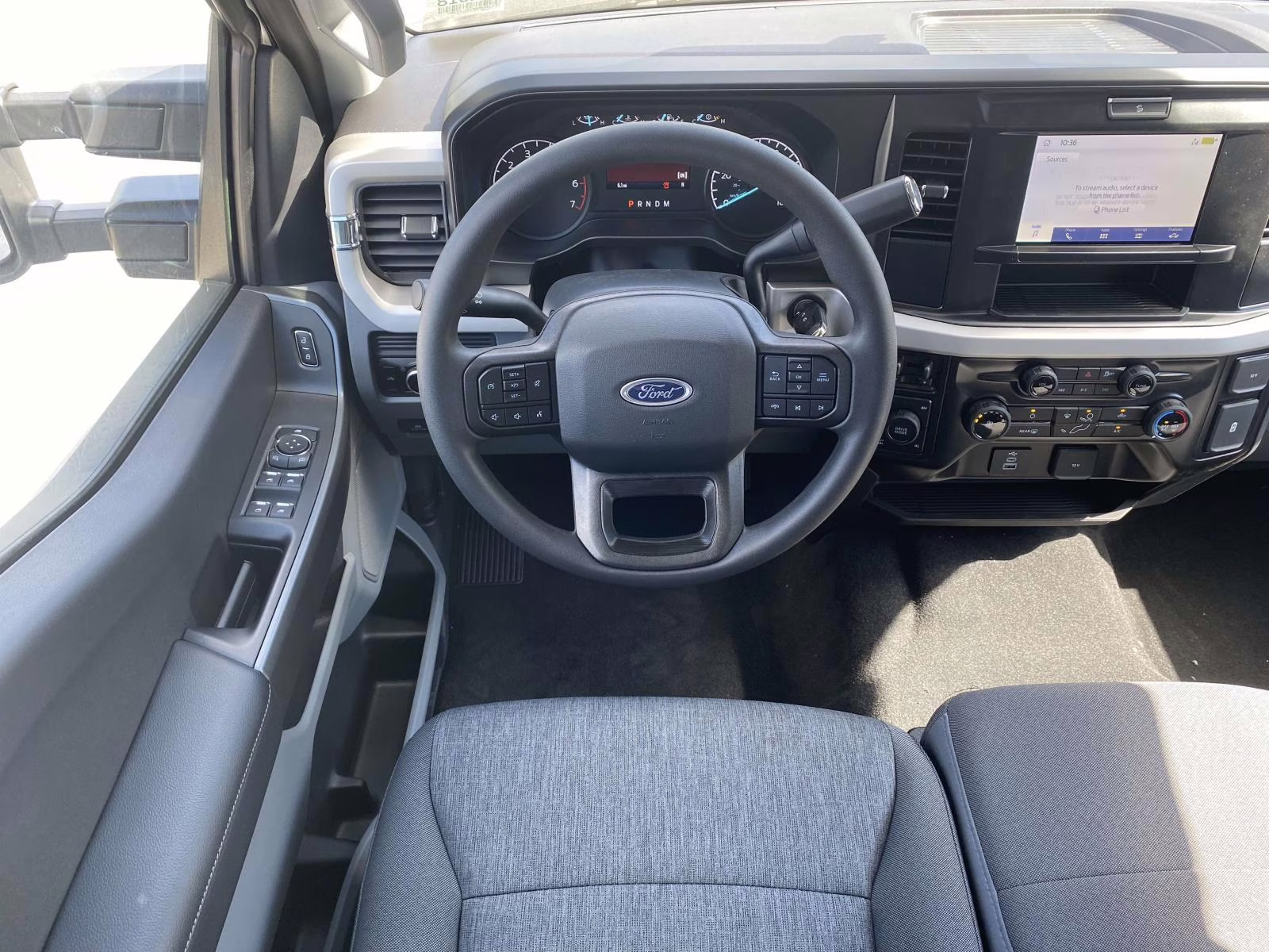 2026 Oxford White Ford Super Duty F-250 SRW XL 4X4 Truck