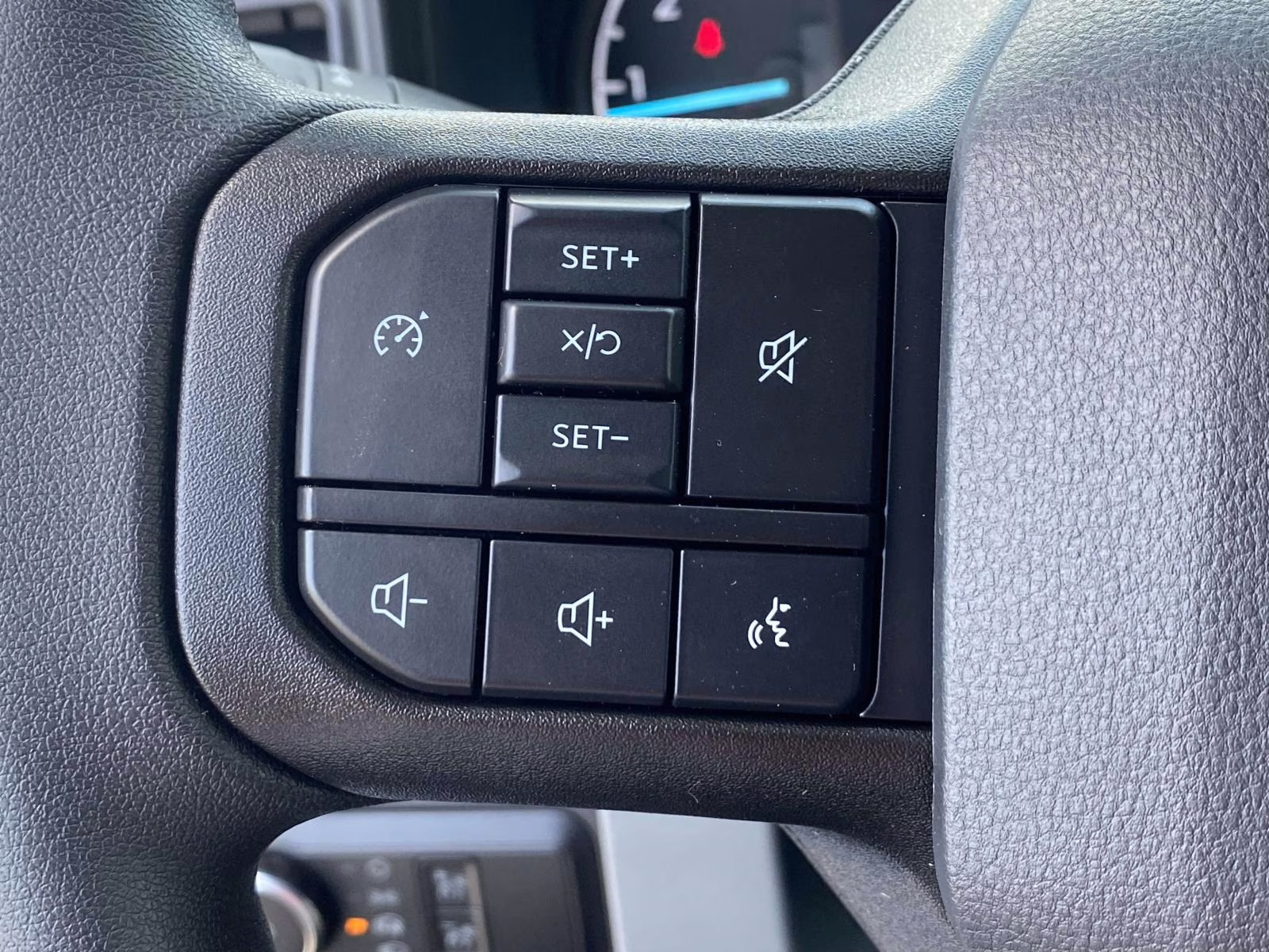 2026 Oxford White Ford Super Duty F-250 SRW XL 4X4 Truck