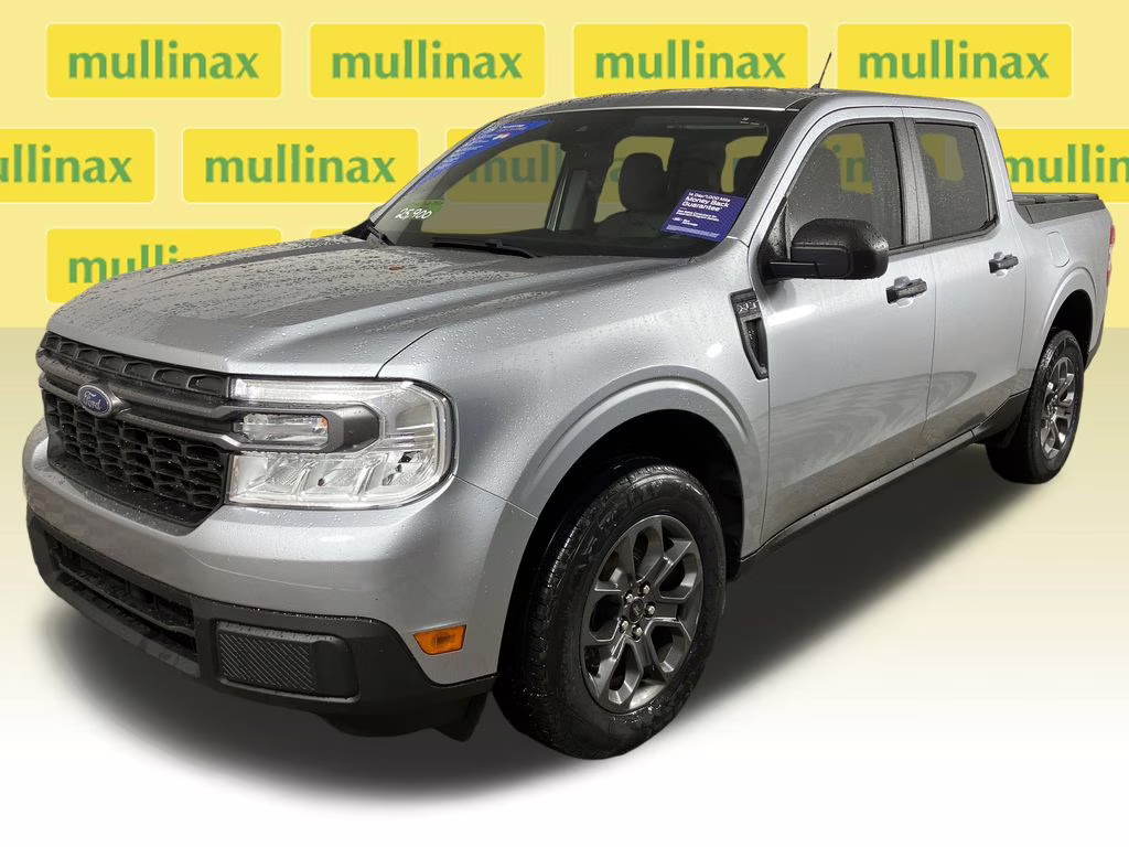 2024 Silver Metallic Ford Maverick XLT FWD Truck