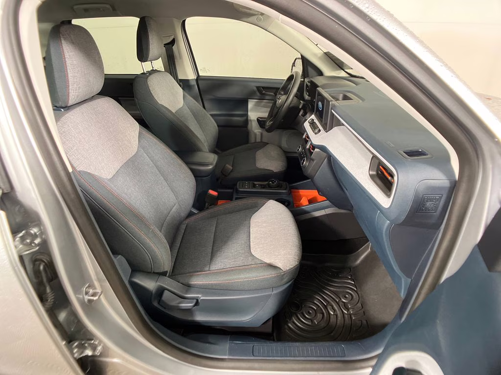 2024 Silver Metallic Ford Maverick XLT FWD Truck