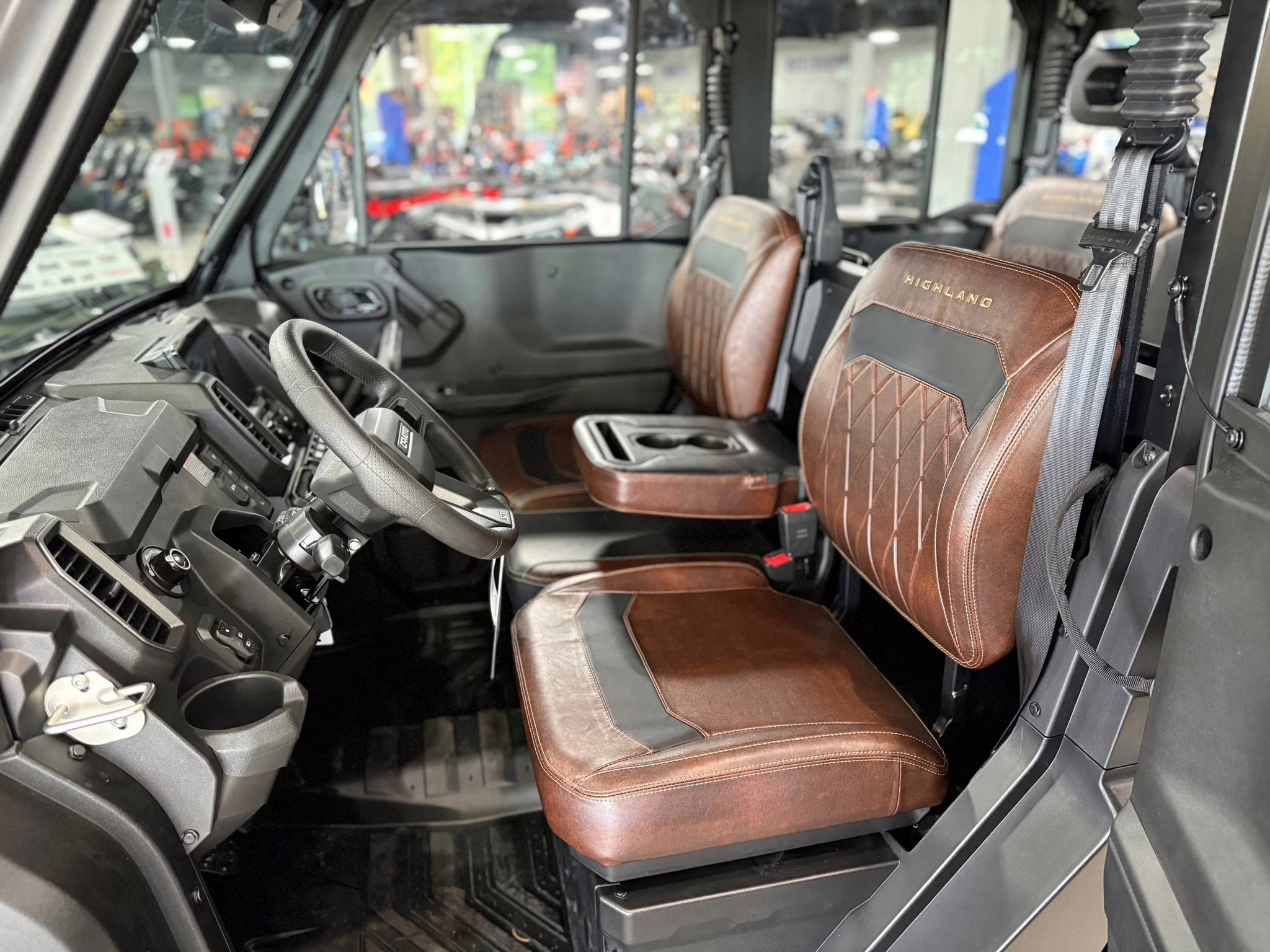 2026 - CFMOTO UFORCE U10 XL Pro Highland XL Highland UTV