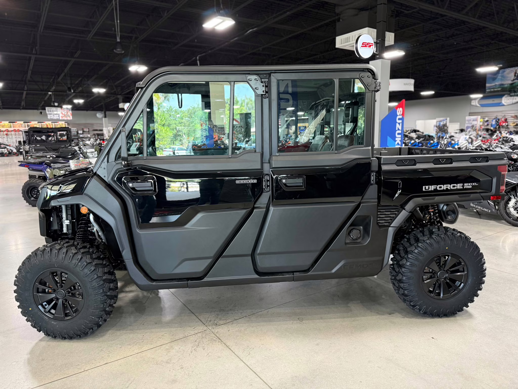 2026 - CFMOTO UFORCE U10 XL Pro Highland XL Highland UTV