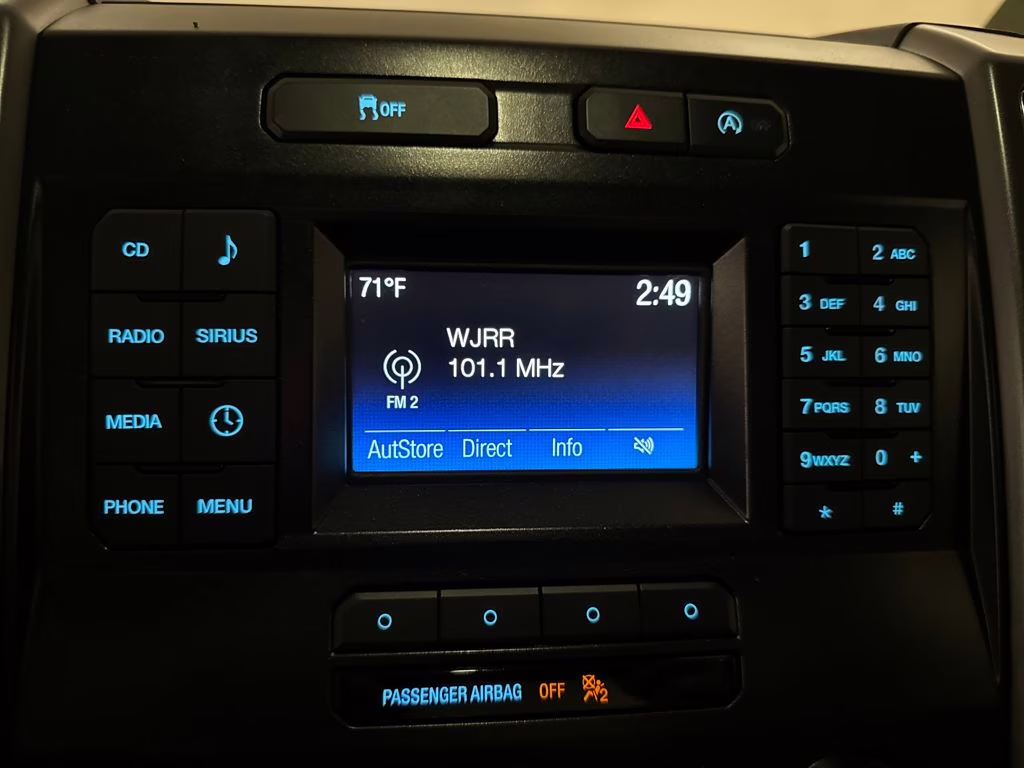 2015 Blue Jeans Metallic Ford F-150 XLT RWD Truck
