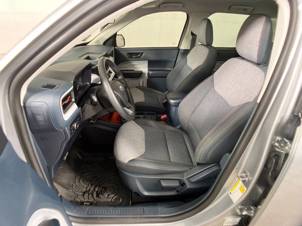 2024 Silver Metallic Ford Maverick XLT FWD Truck