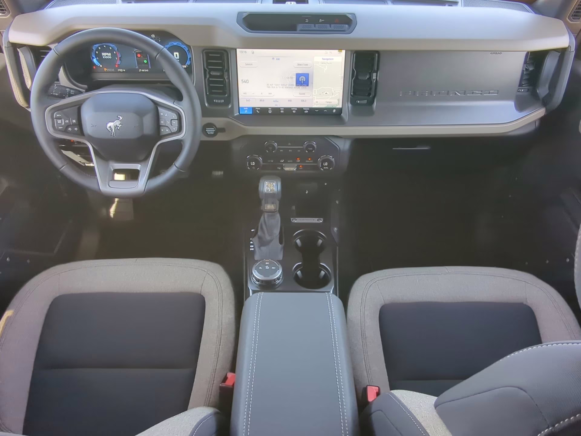 2026 Oxford White Ford Bronco Big Bend 4X4 Convertible