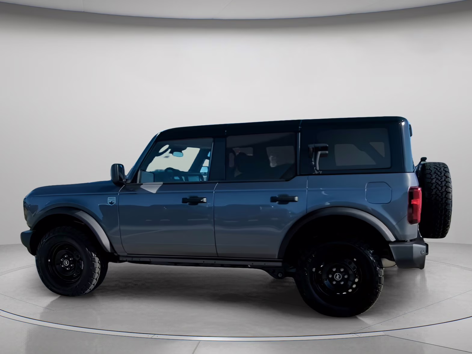 2026 Carbonized Gray Metallic Ford Bronco Big Bend 4X4 Convertible