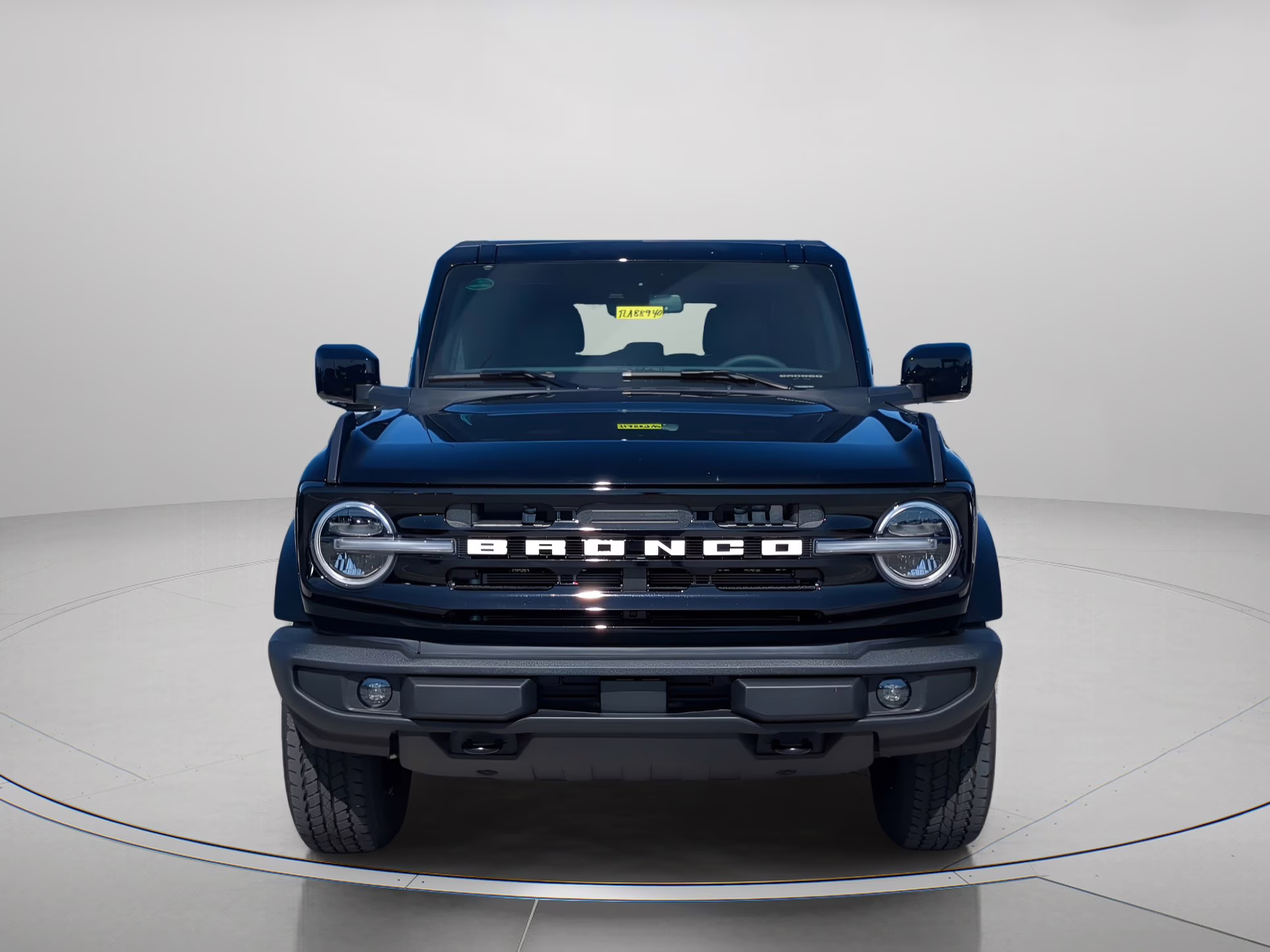 2026 Shadow Black Ford Bronco Outer Banks 4X4 Convertible