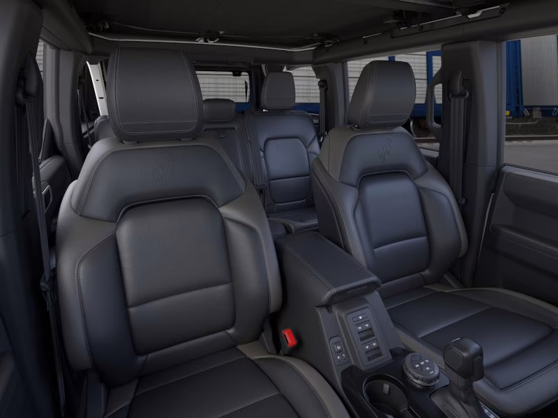 2026 Oxford White Ford Bronco Outer Banks 4X4 Convertible