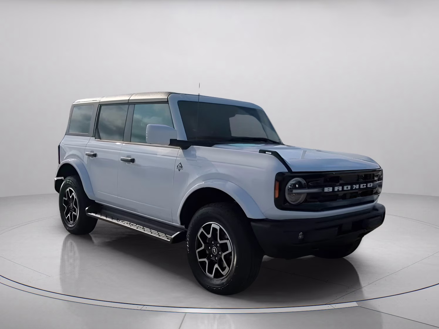 2026 Oxford White Ford Bronco Outer Banks 4X4 Convertible