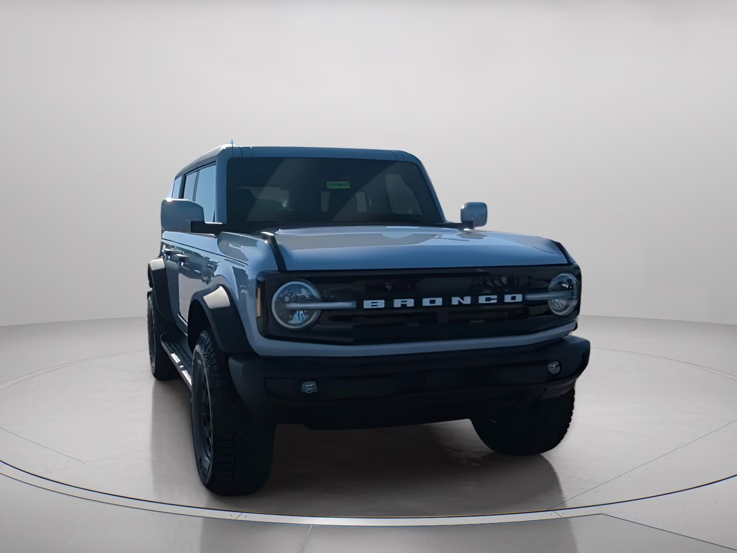 2026 Avalanche Gray Ford Bronco Outer Banks 4X4 Convertible