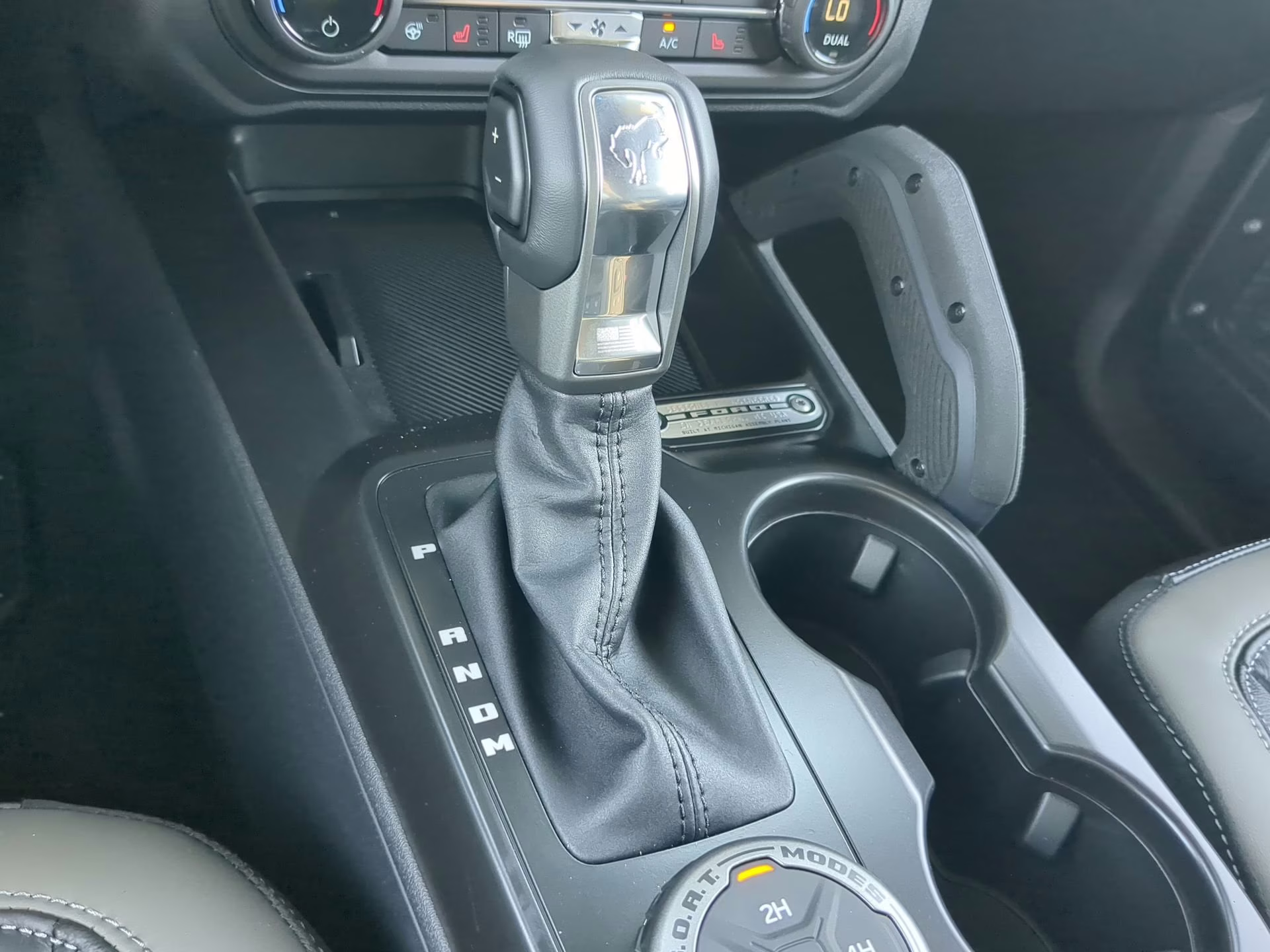 2026 Avalanche Gray Ford Bronco Outer Banks 4X4 Convertible