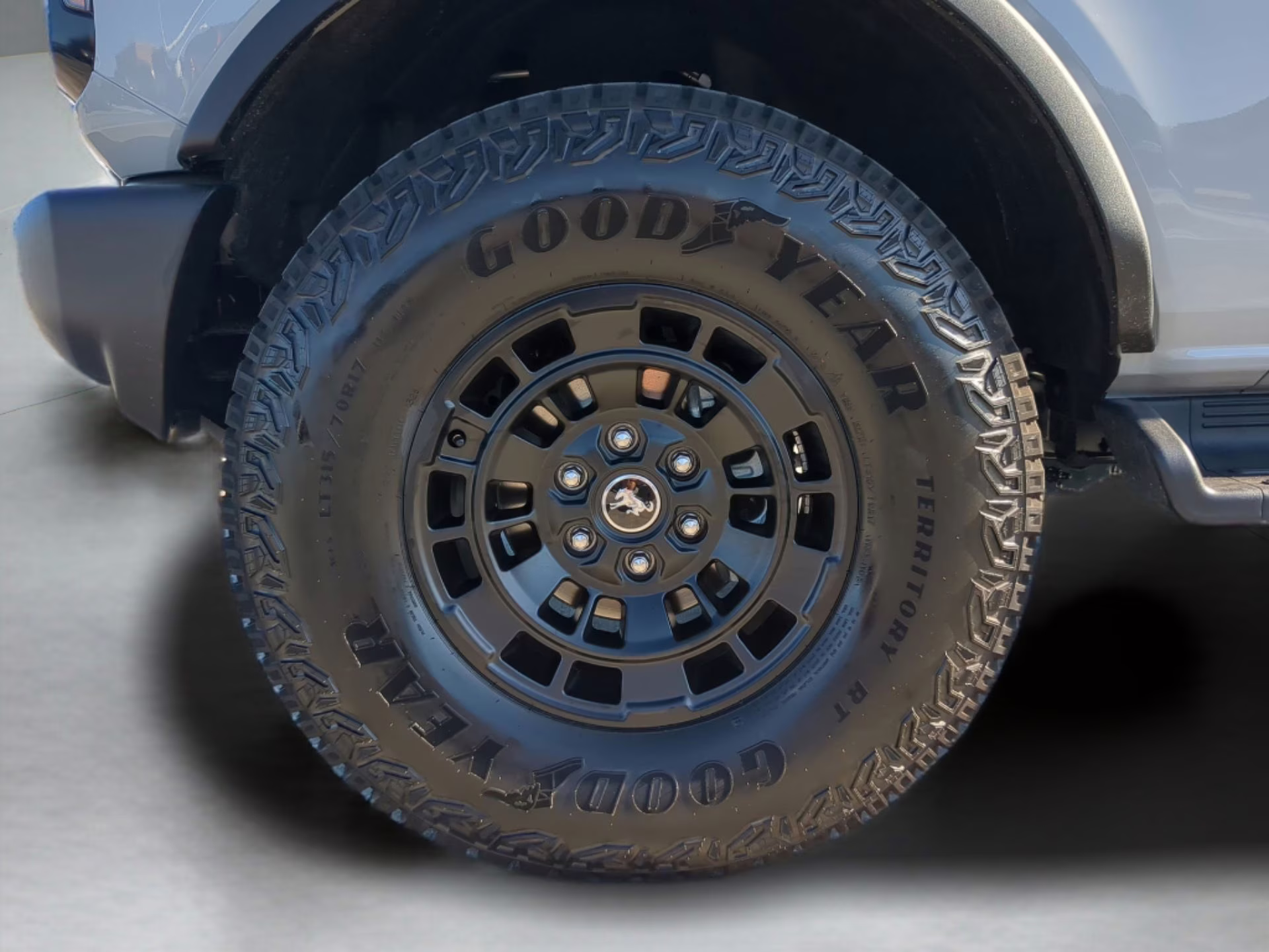 2026 Avalanche Gray Ford Bronco Outer Banks 4X4 Convertible