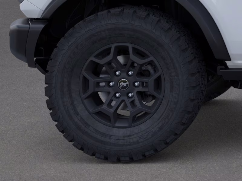 2026 Oxford White Ford Bronco Badlands 4X4 Convertible