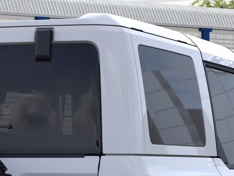 2026 Oxford White Ford Bronco Badlands 4X4 Convertible