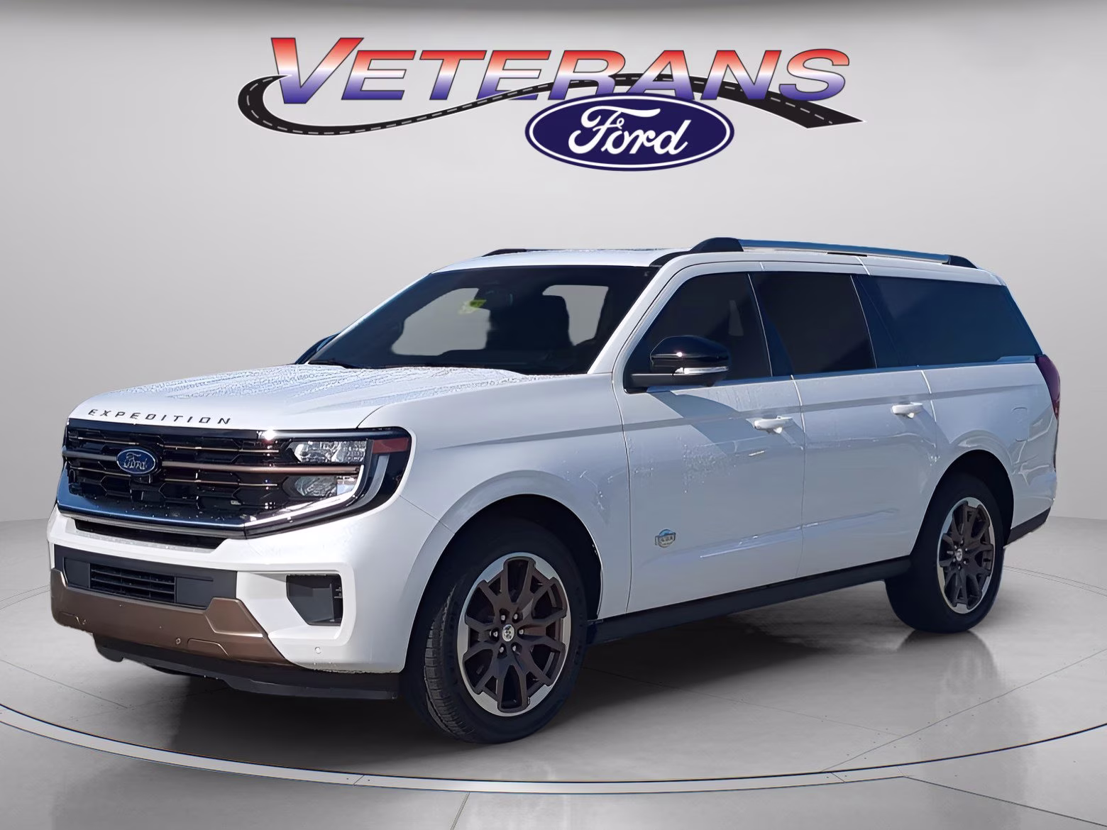 2026 Star White Metallic Tri-Coat Ford Expedition Max King Ranch 4X4 SUV