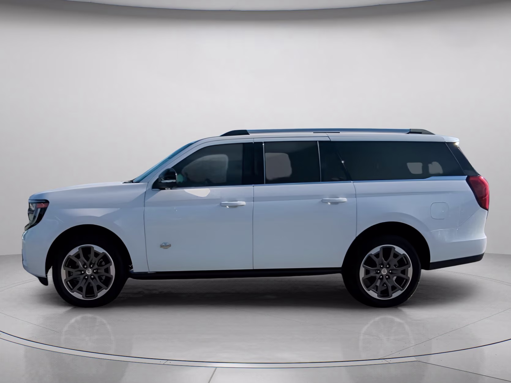 2026 Star White Metallic Tri-Coat Ford Expedition Max King Ranch 4X4 SUV