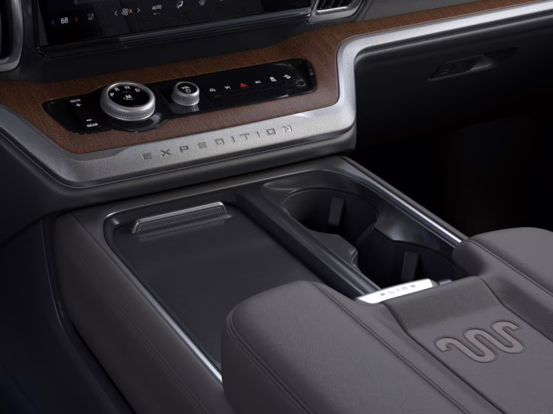 2026 Star White Metallic Tri-Coat Ford Expedition Max King Ranch 4X4 SUV