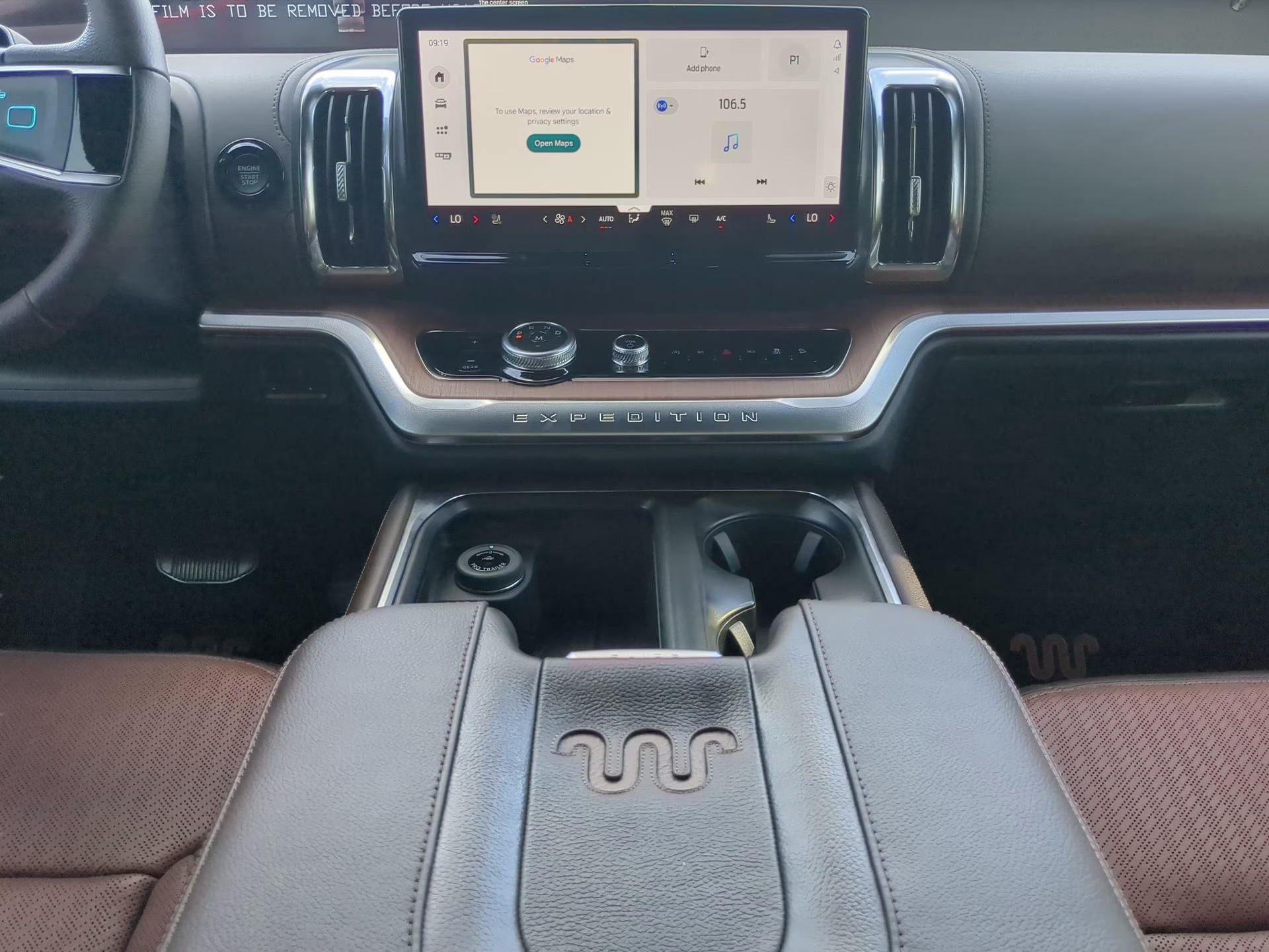 2026 Star White Metallic Tri-Coat Ford Expedition Max King Ranch 4X4 SUV