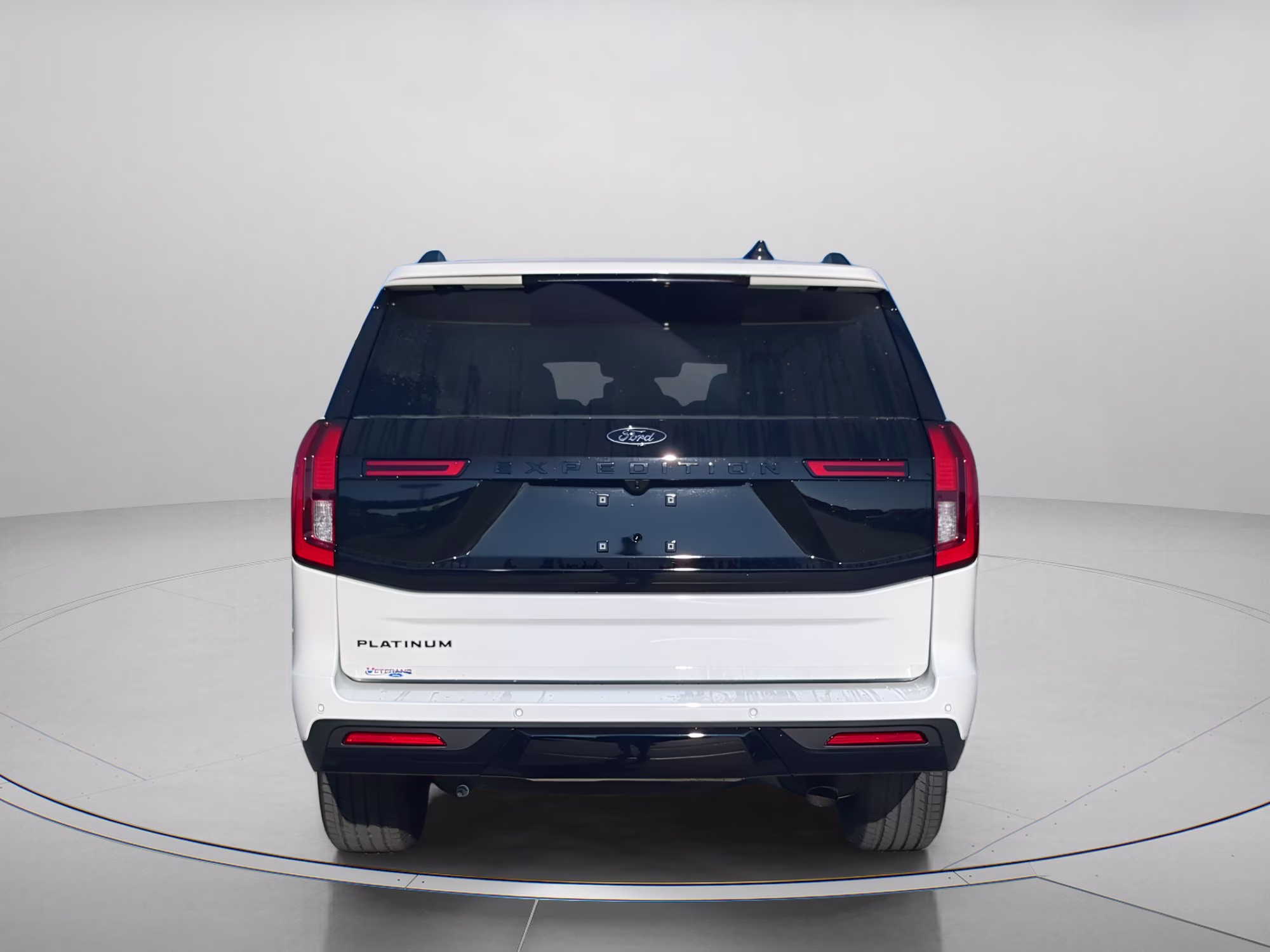 2026 Star White Metallic Tri-Coat Ford Expedition Platinum 4X4 SUV